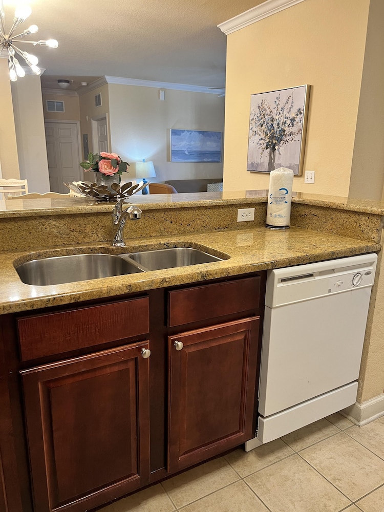 8020tt Unit 2404 Tuscana Resort 3 Bedroom Condo by RedAwning - photo 18
