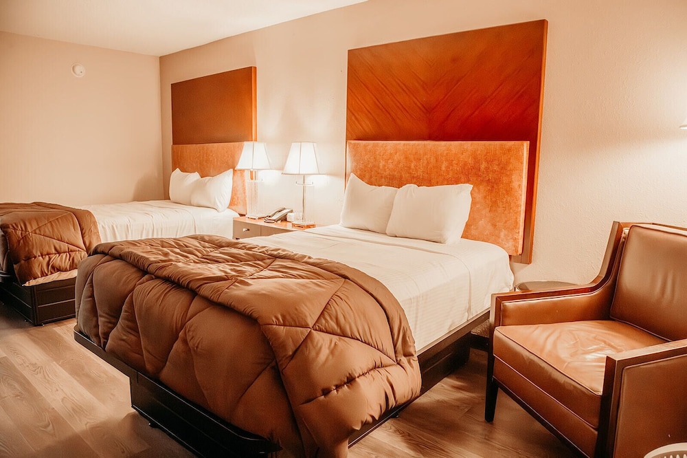 Country Garden & Suites — hotel in Benton