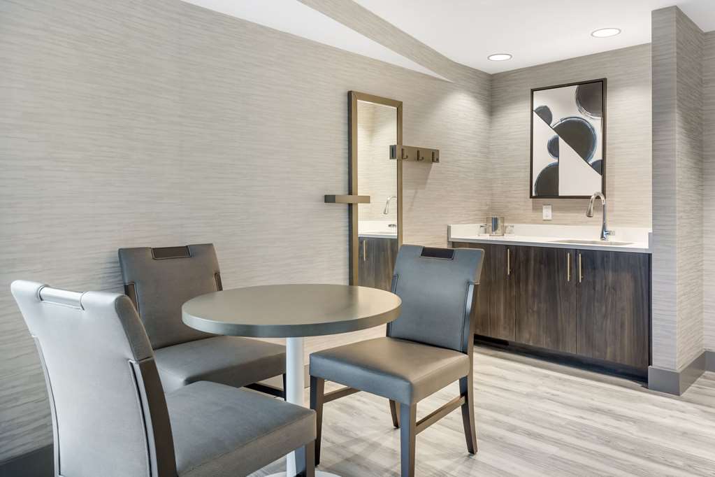 Cambria Hotel Niagara Falls - photo 32