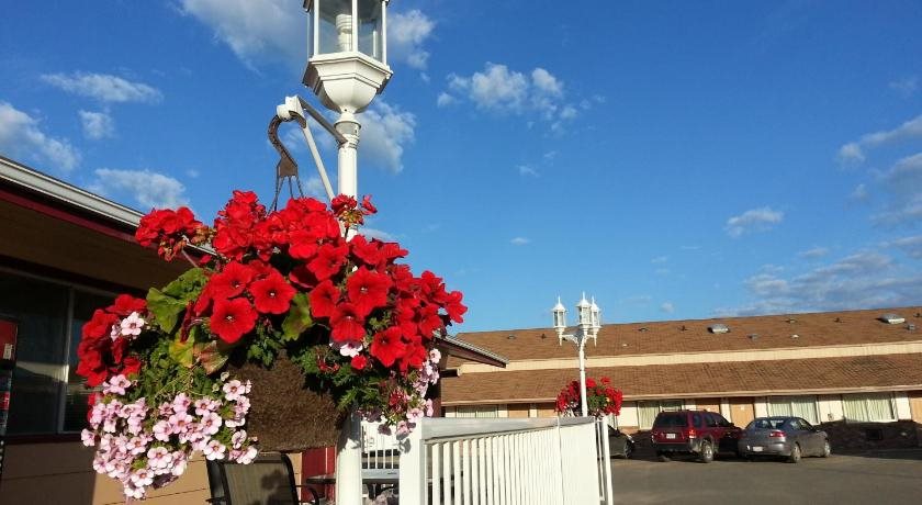 Traveller’s Inn in Dawson Creek, Canada