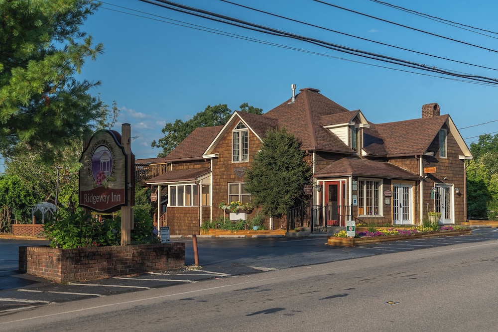 Ridgeway Inn - photo 97