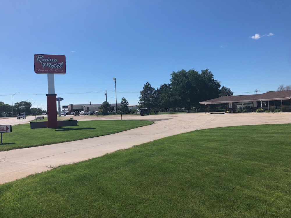 Raine Motel - photo 123