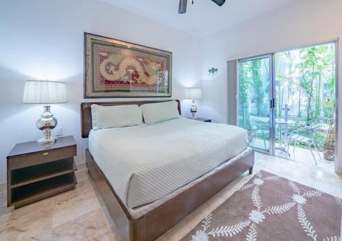 Penthouse Turquesa Beachside At Casa del Mar Condos — 4-Star Luxury Hotel in Playa Del Carmen, Mexico