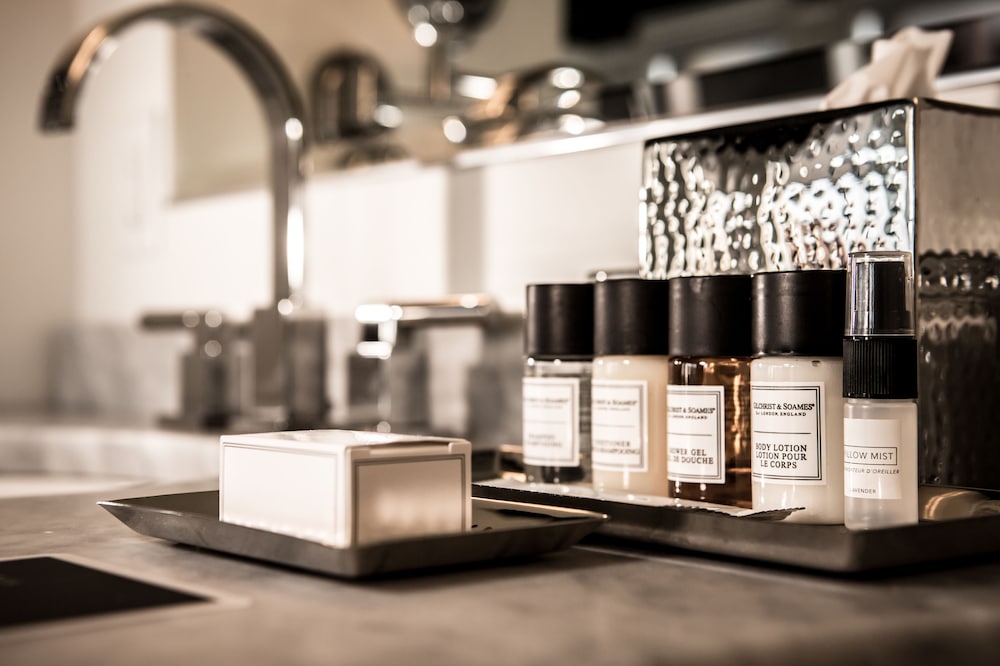 Hotel Goodwin - photo 4