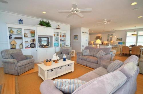 Tar Heel Haven - photo 9