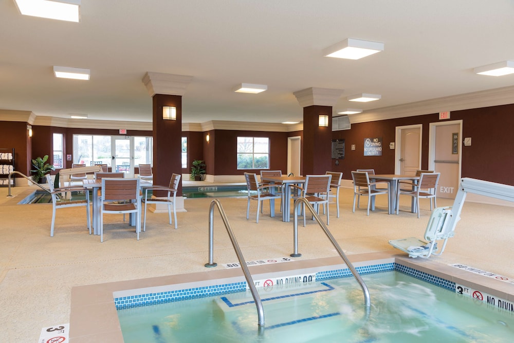 Homewood Suites by Hilton Bloomington - photo 54