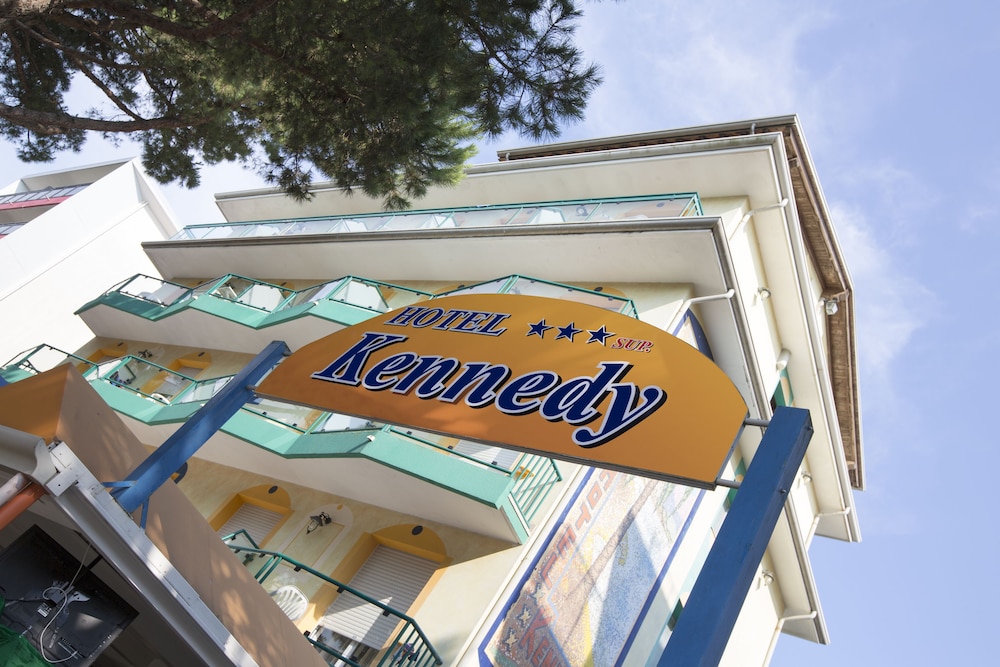 Hotel Kennedy — hotel in Lido Di Jesolo