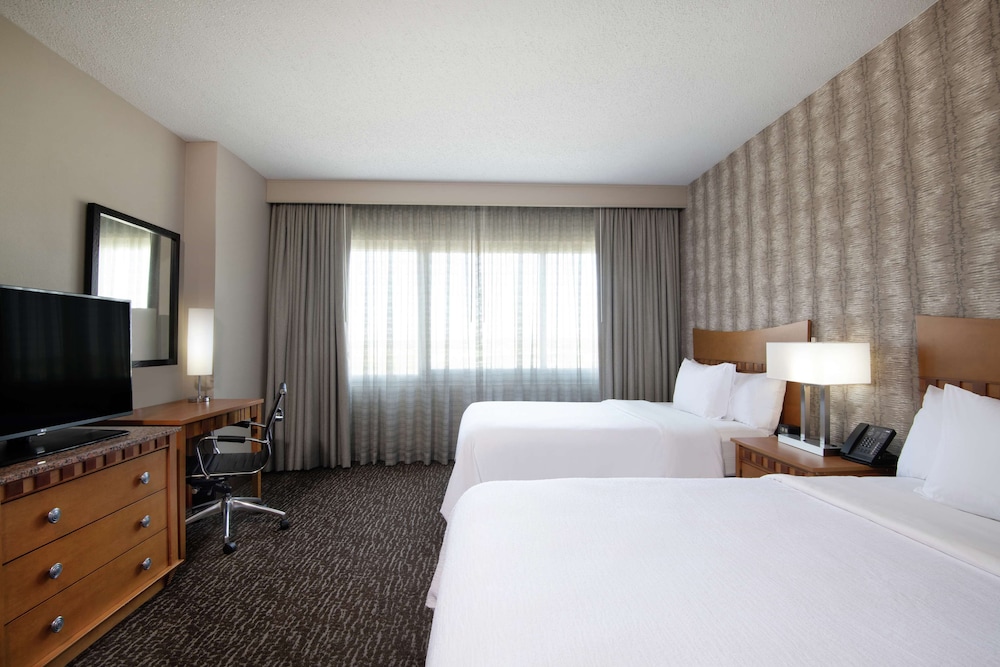 Embassy Suites Northwest Arkansas Hotel Spa & Convention - photo 20