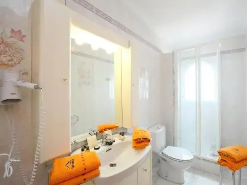 Holiday Home Casa Tubingen — 4-Star Luxury Hotel in Benissa, Spain
