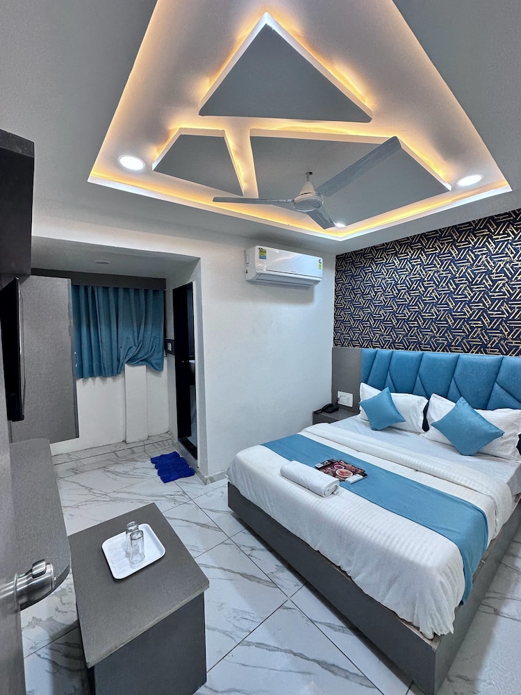 Hotel The Pacific