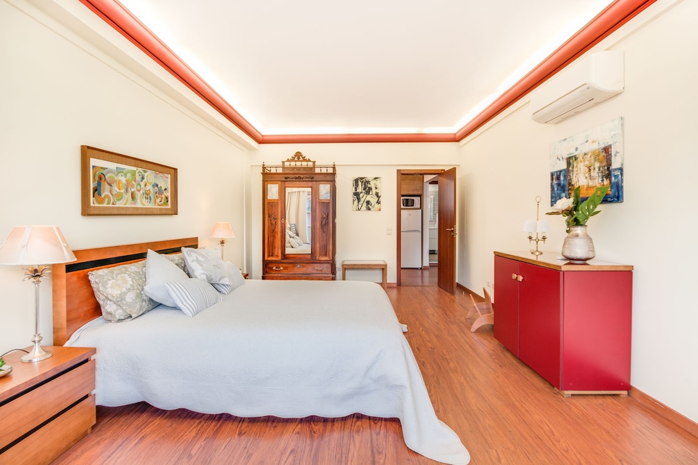 Cosmopolis — 4-Star Luxury Hotel in Lisbon, Portugal
