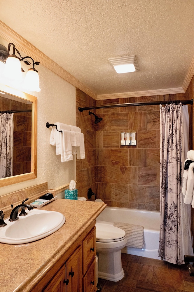 Yellowstone Gateway Inn - photo 103