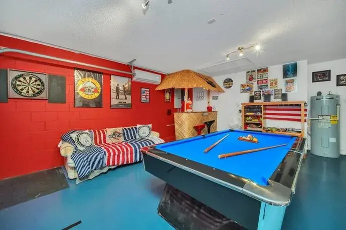 Bright Spacious Retreat With Private Pool Lanai Game Room Davenport - photo 10