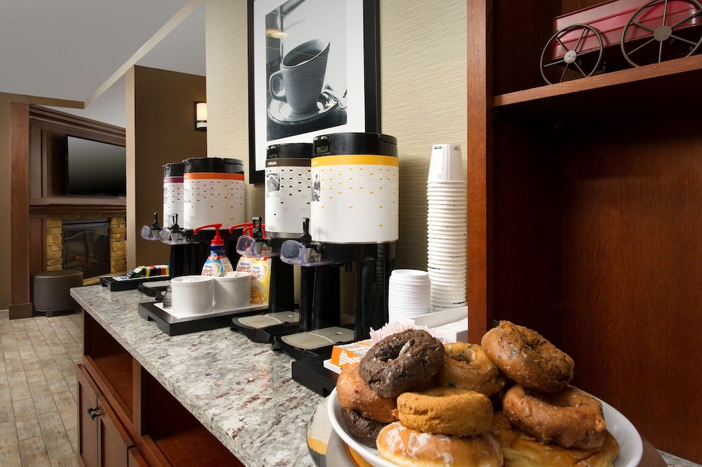 Hampton Inn Rochester Greece - photo 2