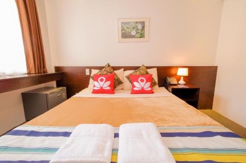 Zen Rooms Makati Amorsolo