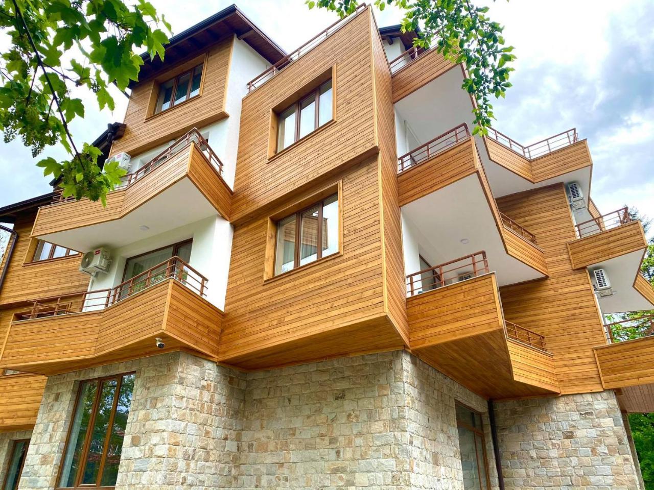 Kleptuzaparts — 4-Star Luxury Hotel in Velingrad, Bulgaria