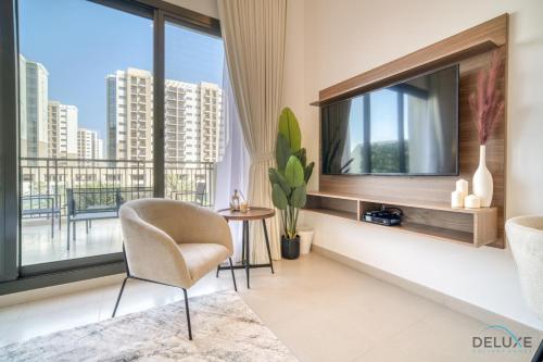 Sleek Studio at UNA Town Square Dubailand by Deluxe Holiday Homes — 4-Star Luxury Hotel in Dubai, United Arab Emirates