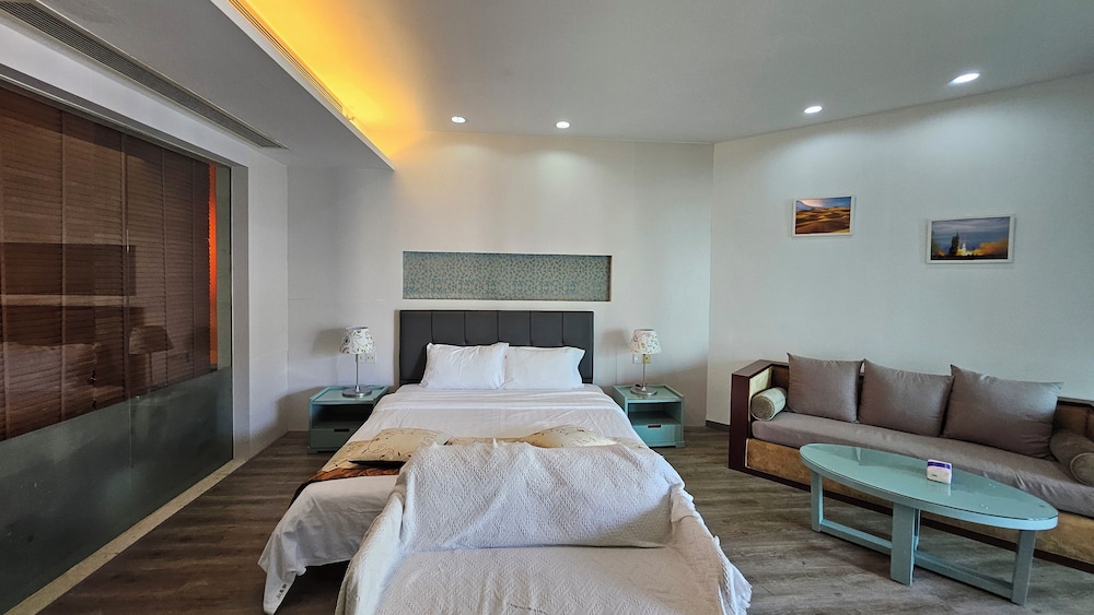 Amanda Seaview Resort Apartment in Lingshui, People's Republic of China