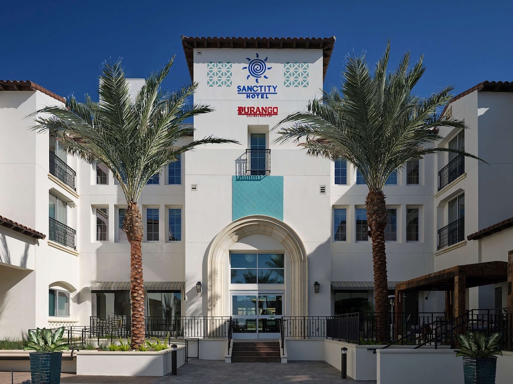 Sanctity Hotel Rancho Cucamonga Tapestry Collection by Hilton — hotel in Rancho Cucamonga