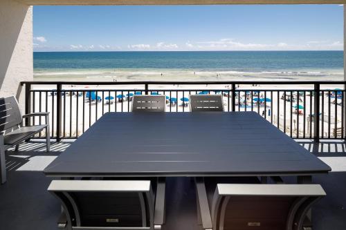 Nautilus 1503 Gulf Front 2 BR 2 BA 5th Floor — 4-Star Luxury Hotel in Fort Walton Beach, United States