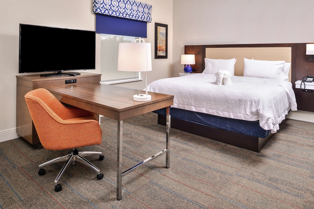 Hampton Inn Benson - photo 13