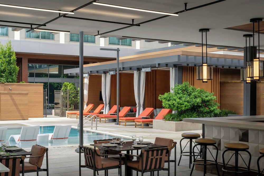 Epicurean Atlanta Autograph Collection - photo 79