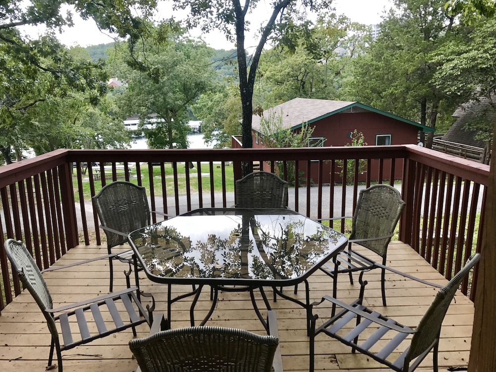 Calm Waters Cabin Resort - photo 16
