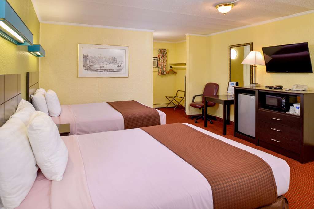 Rodeway Inn Orleans Cape Cod - photo 9