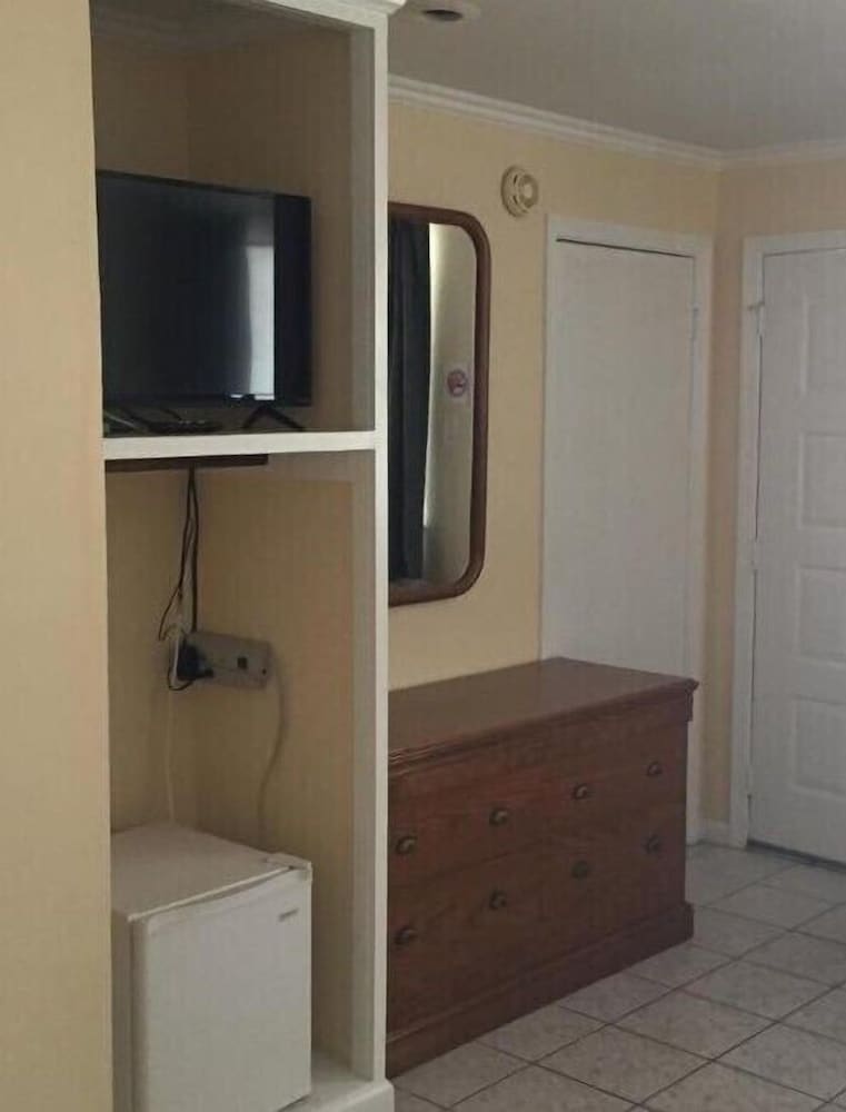 Ocean Cove Motel - photo 7