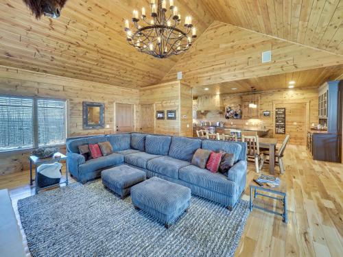 Wee Kin Da Wa — hotel in Boyne City