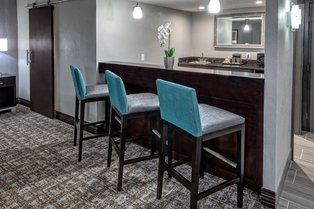 DoubleTree by Hilton Hotel Jackson - photo 22