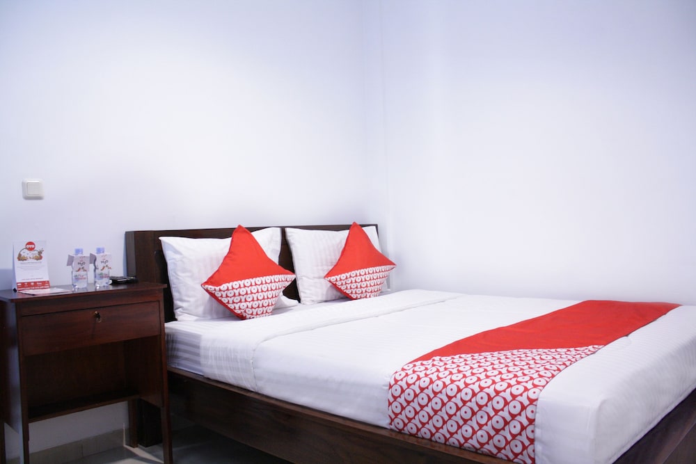 Oyo 245 Juana 21 - last minute hotel in Jakarta