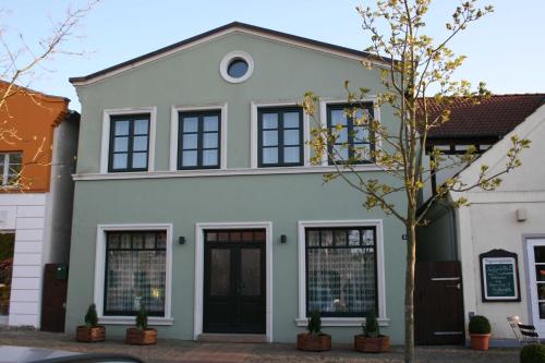 Gaestehaus Celina_ WE32747 — 4-Star Luxury Hotel in Gingst, Germany