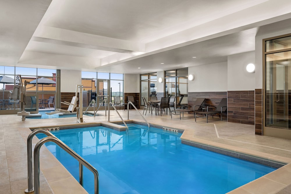 Fairfield by Marriott Inn & Suites Baraboo - photo 18