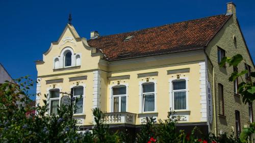 Hotel Haus Wagner — Frechen