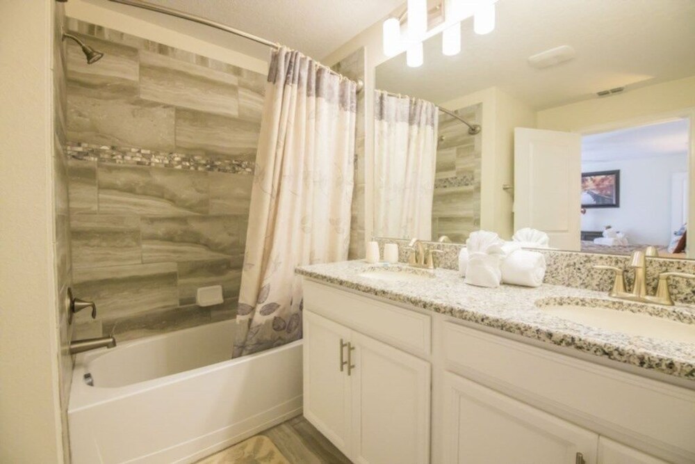 Once Upon A Time Townhome At Storey Lake Resort - photo 13