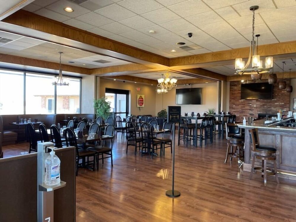 Days Inn & Suites by Wyndham Trinidad - photo 37