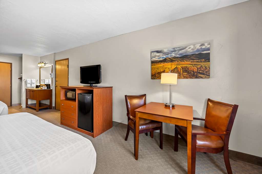 Best Western Inn At The Rogue - photo 28