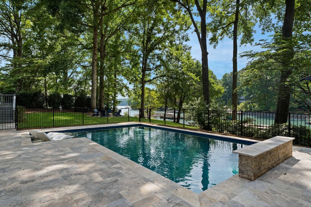 Queens Cove - photo 38