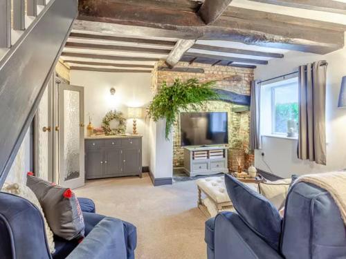 The Old Smithy - carbon neutral hotel in Trowbridge