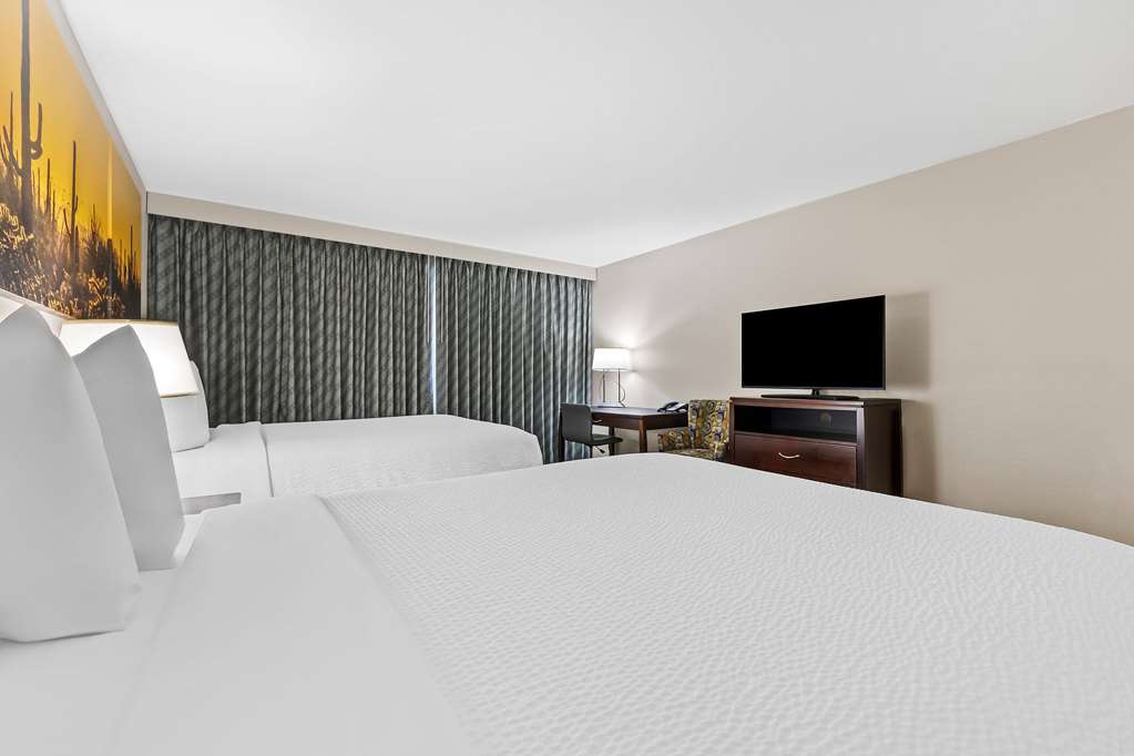 Days Inn & Suites by Wyndham Mesa Near Phoenix - photo 26
