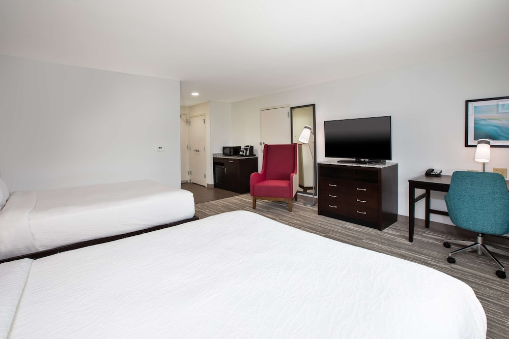 Hilton Garden Inn Benton Harbor St. Joseph - photo 14