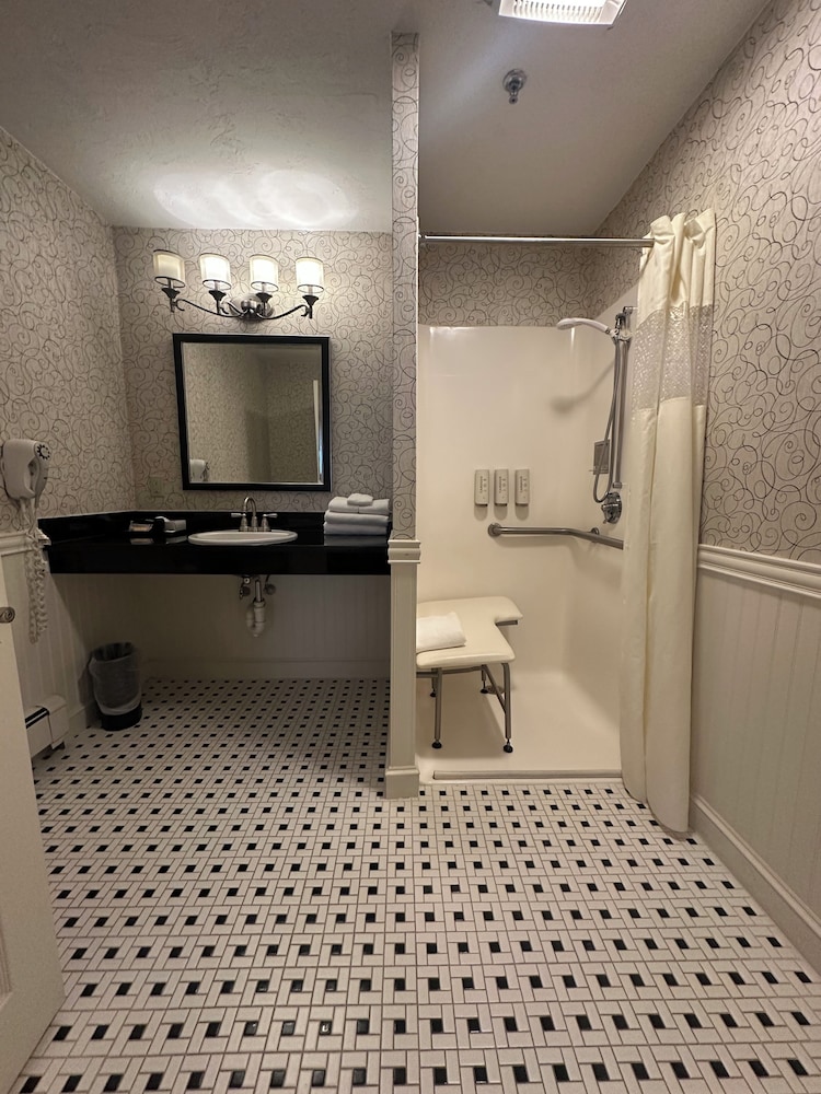 Chocksett Inn and Restaurant - photo 25