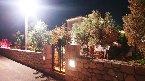 Villa Stamatis — 4-Star Luxury Hotel in Ayioi Apostoloi, Greece