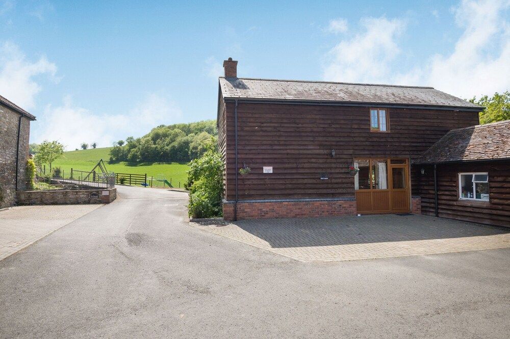 Owl Barn - last minute hotel in Hereford