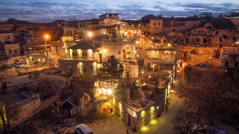 Cappadocia Old Houses — Nevsehir — photo 2