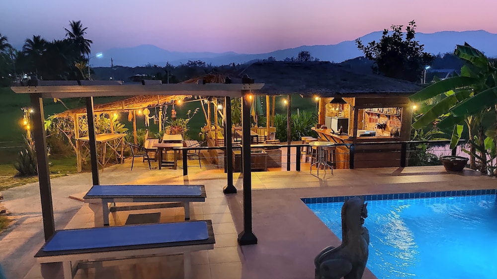 Country Retreat — 4-Star Luxury Hotel in Chiang Mai, Thailand
