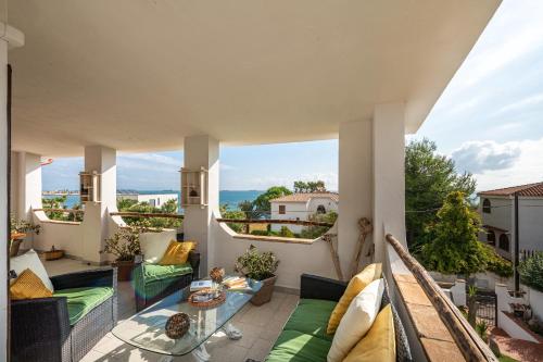 Villa Dolly — 4-Star Luxury Hotel in Sarroch, Italy