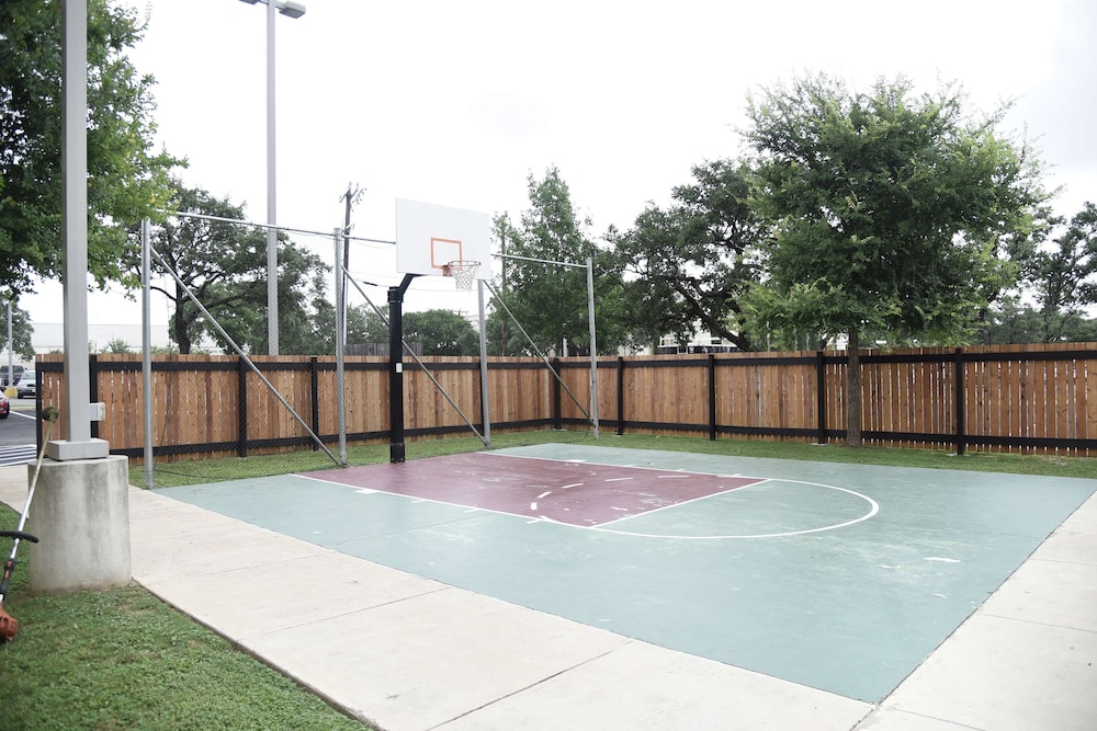Homewood Suites by Hilton San Antonio North - photo 37