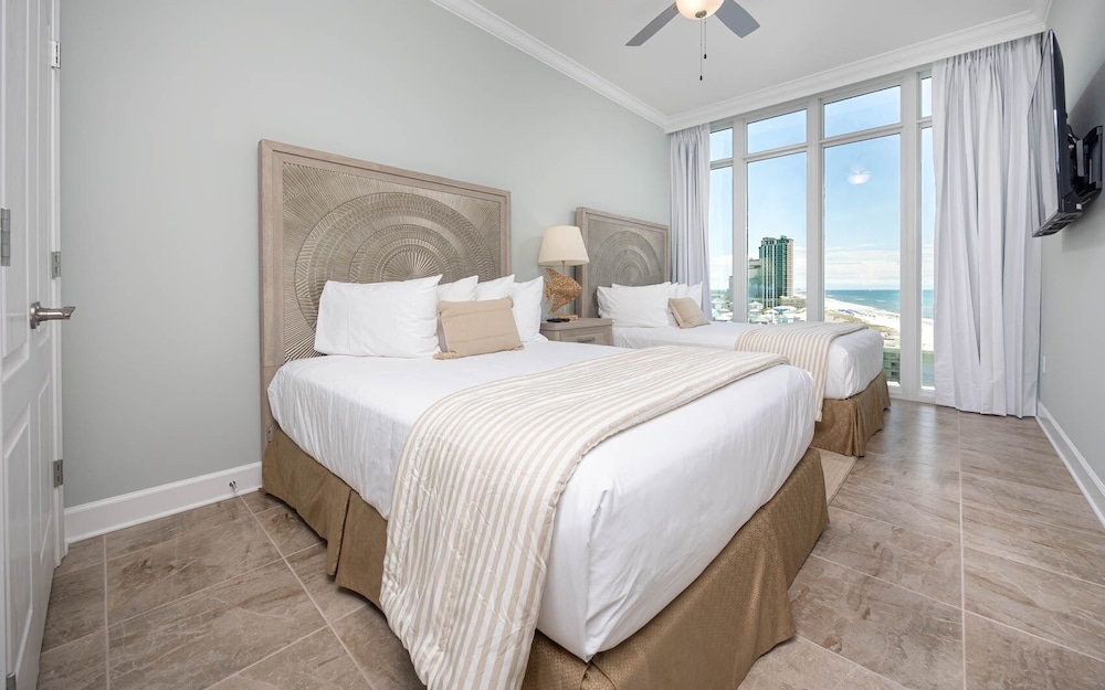 Phoenix Gulf Towers 1008 4 Bedroom Condo - photo 11